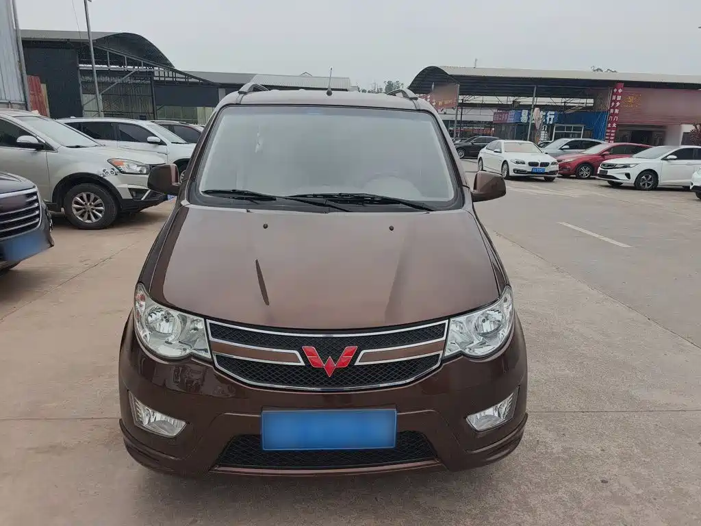 Wuling Hongguang 1.5 L S Standard