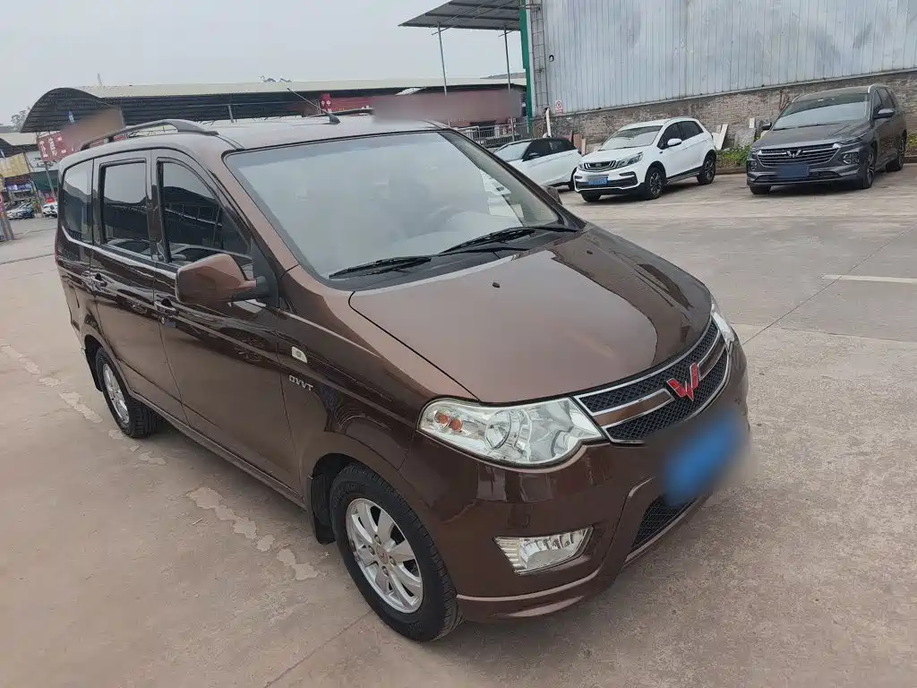 Wuling Hongguang 1.5 L S Standard