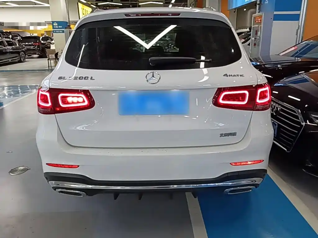 Mercedes-Benz GLC Facelift GLC 300 L 4 MATIC Dynamic