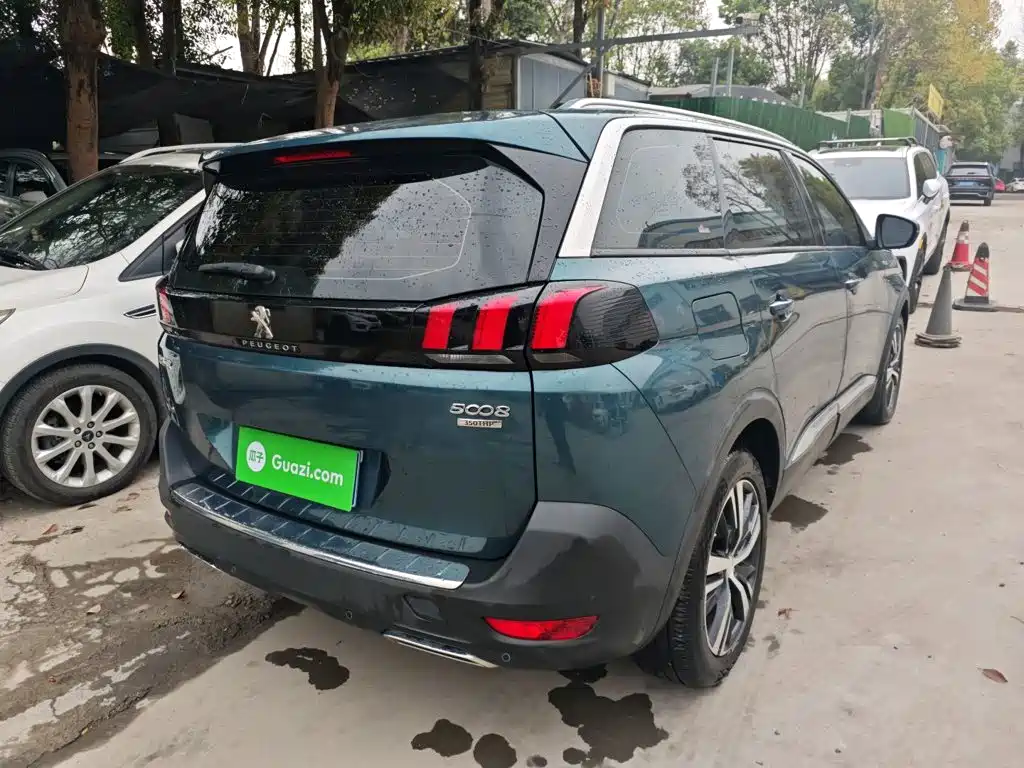 Peugeot 5008 350 THP 7-seat Elite