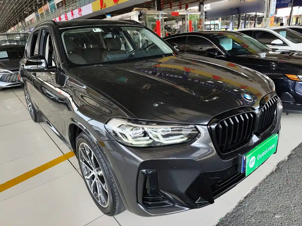 BMW X3 xDrive30 i Leading M Night Package