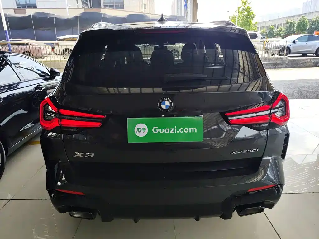 BMW X3 xDrive30 i Leading M Night Package