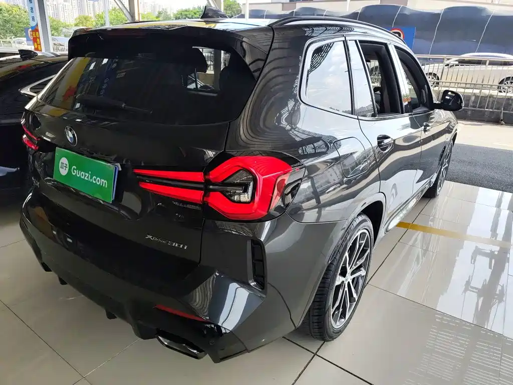 BMW X3 xDrive30 i Leading M Night Package