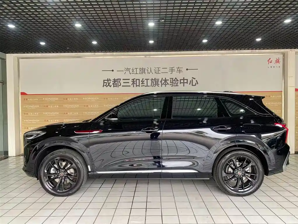 Hongqi HS3 PHEV 125 km Power Action PLUS 200 10 K Commemorative