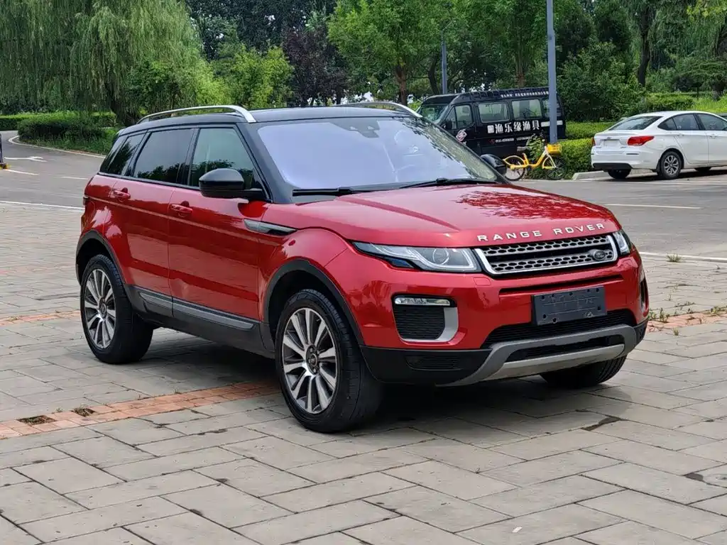 Range Rover Evoque 2.0 T Sharp Style