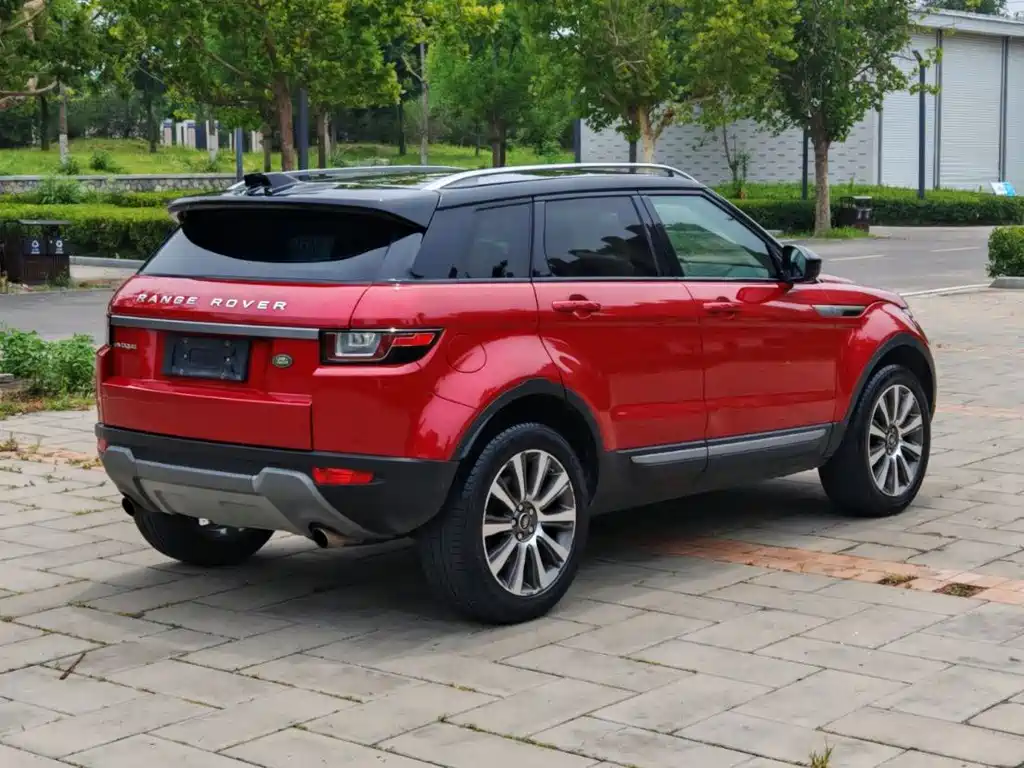 Range Rover Evoque 2.0 T Sharp Style