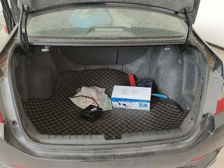 Crider 1.8 L Auto Comfort