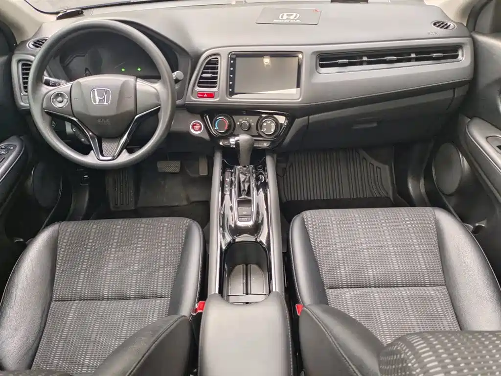 Vezel 1.8 L CVT 2 WD Pioneer