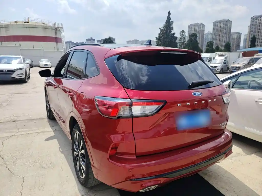 Escape EcoBoost 245 4 WD Indulge ST-LINE