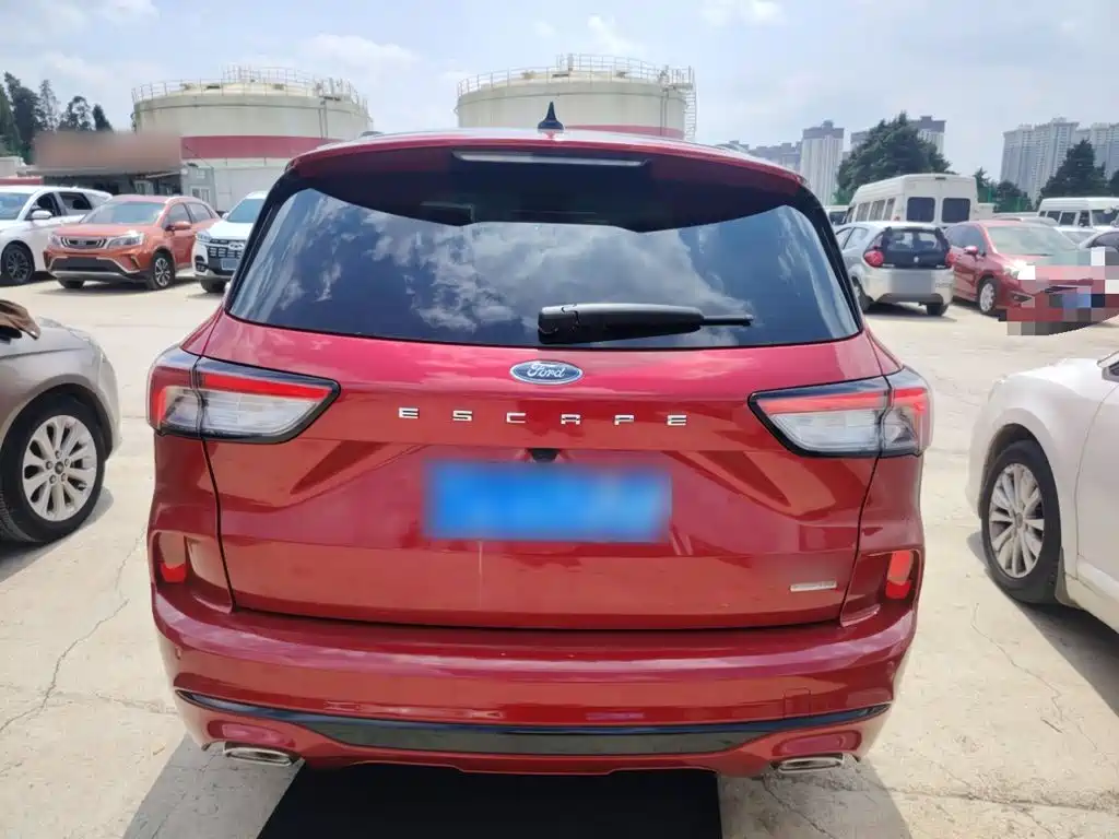 Escape EcoBoost 245 4 WD Indulge ST-LINE