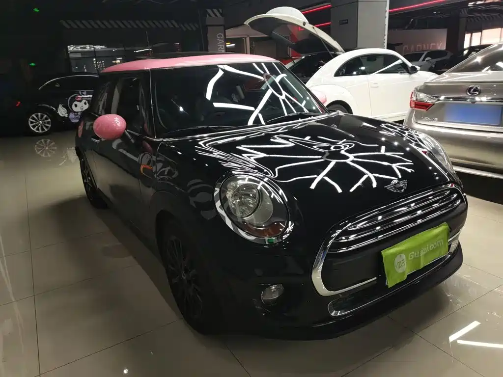 MINI 1.2 T ONE+