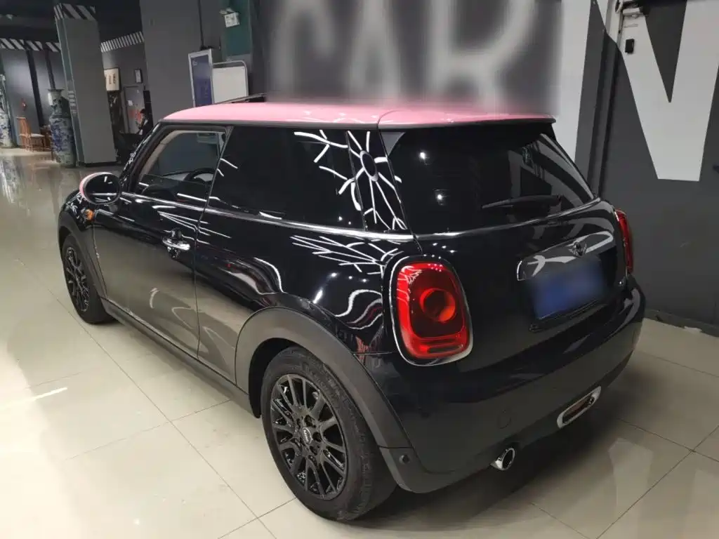 MINI 1.2 T ONE+