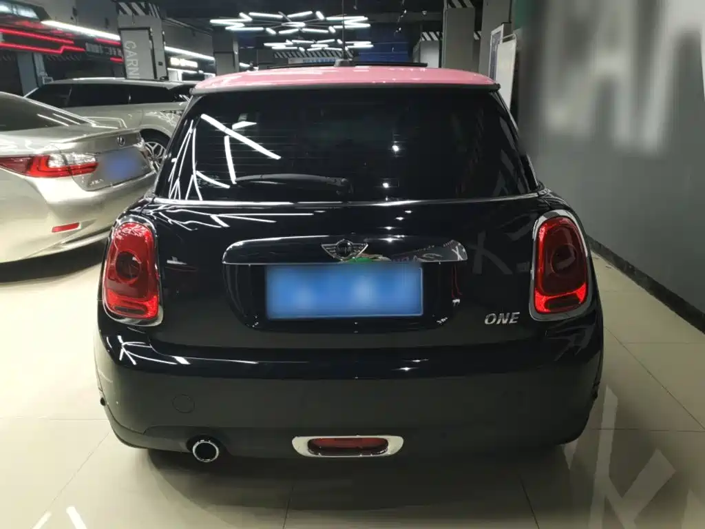 MINI 1.2 T ONE+