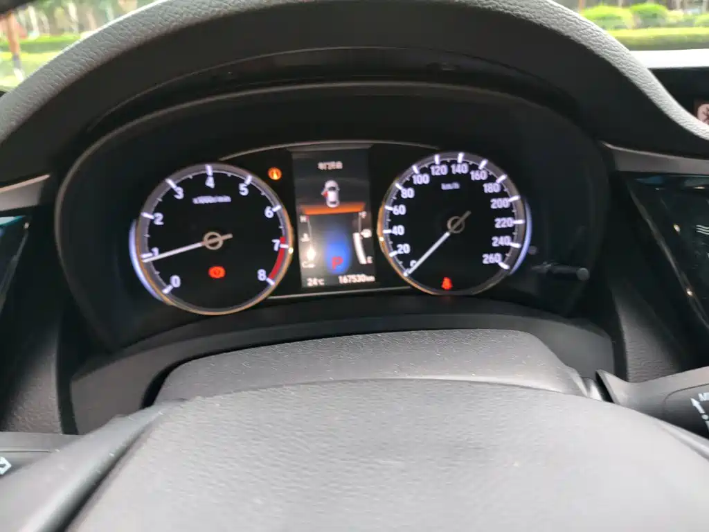 Spirior 2.4 L Distinguished