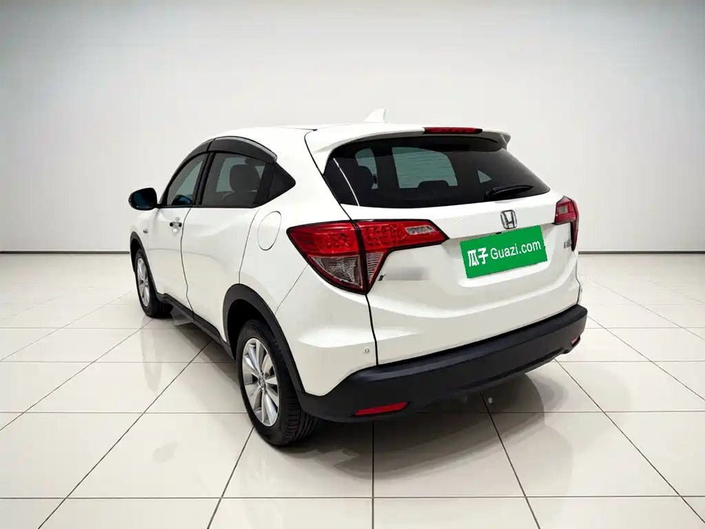 Vezel 1.8 L CVT 2 WD Elite