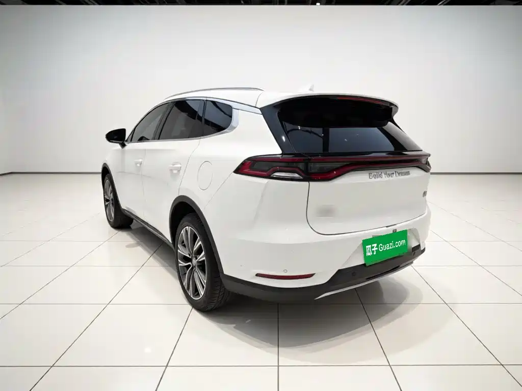 Tang 2.0 T Auto Connected Distinguished 7-seat CN-V