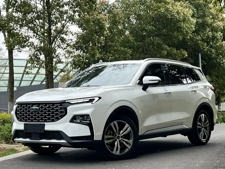 Ford Lingrui Facelift EcoBoost 170 Supreme Leading