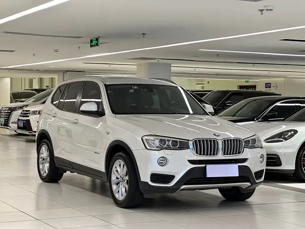 BMW X3 (Import) xDrive28 i Leading