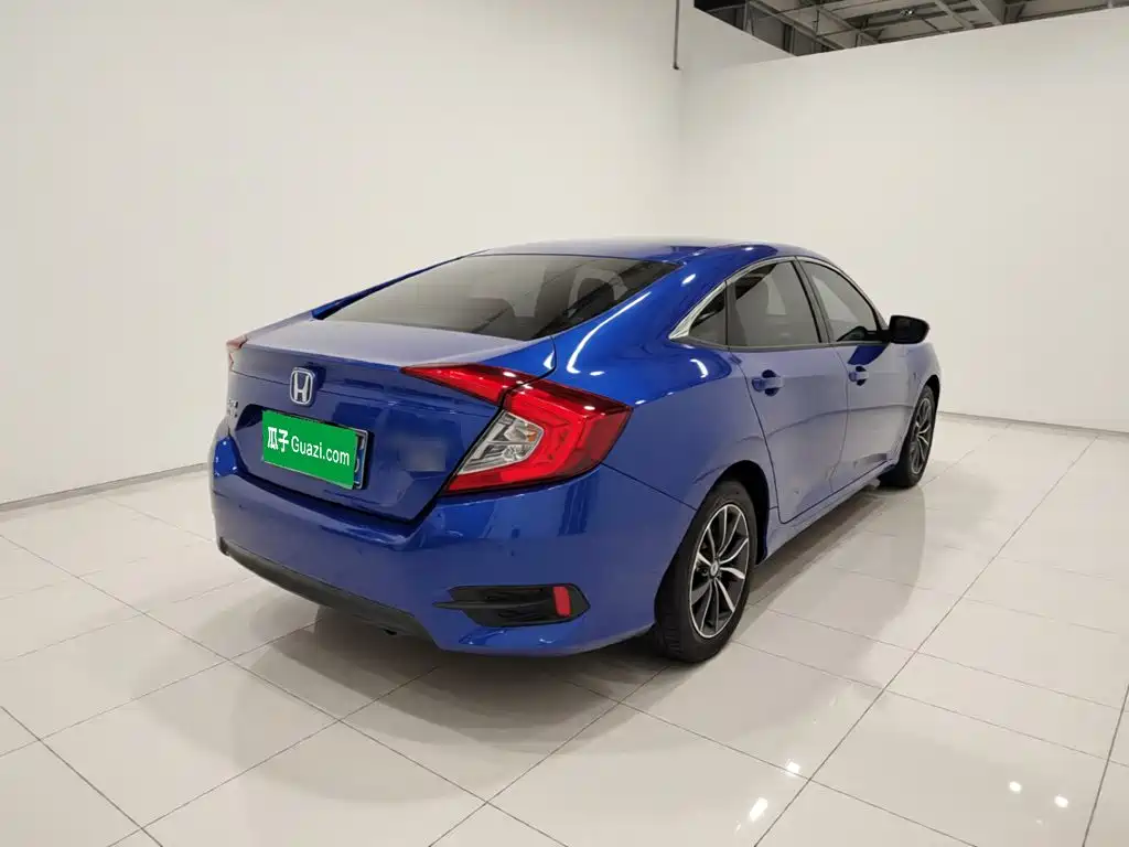 Civic 220 TURBO CVT Power Motion CN-VI