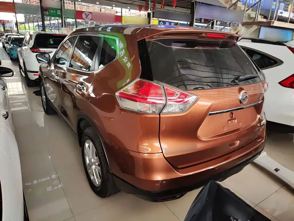 X-Trail 2.0 L CVT Comfort 2 WD