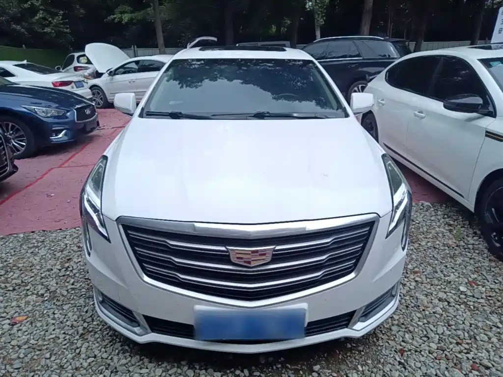 Cadillac XTS 28 T Elite