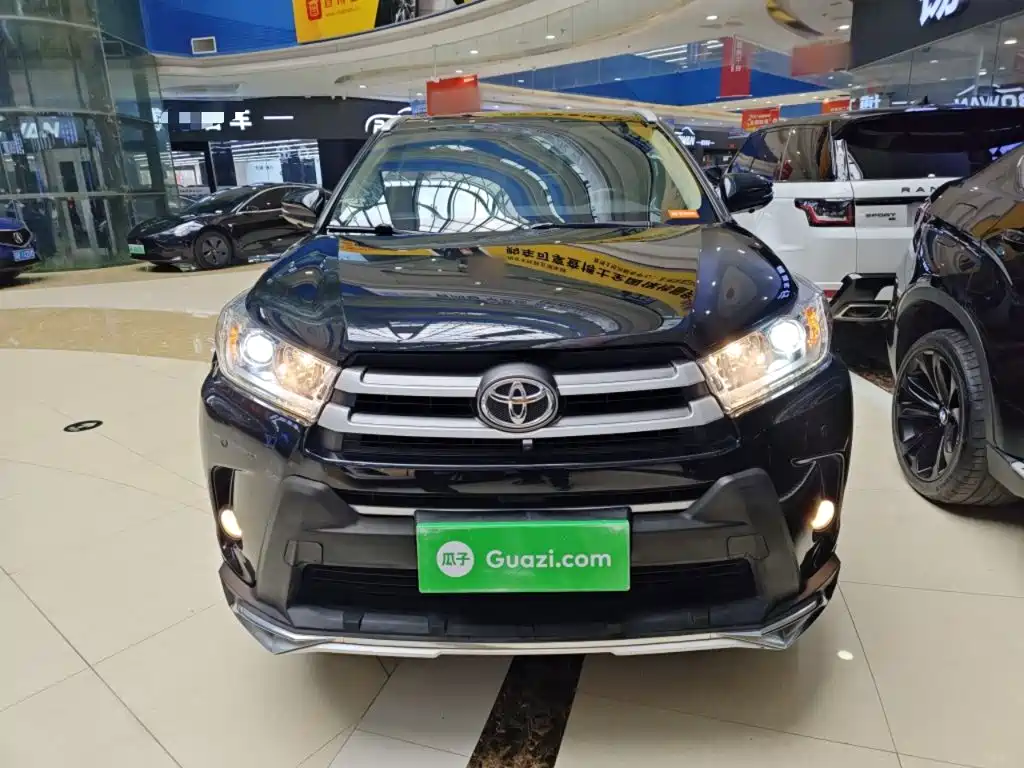 Highlander 2.0 T 2 WD Elite 7-seat CN-VI