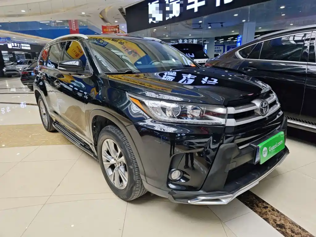 Highlander 2.0 T 2 WD Elite 7-seat CN-VI