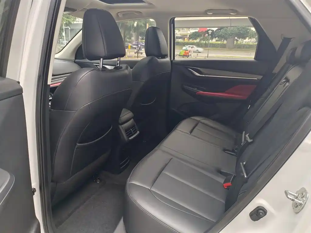 Changan CS55 PLUS Blue Whale 1.5 T DCT Luxury