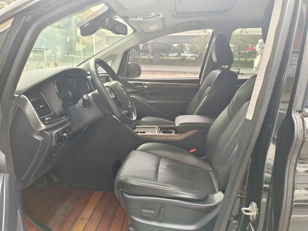 GAC Trumpchi M8 Navigator 390 T Distinguished