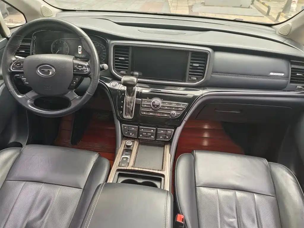 GAC Trumpchi M8 Navigator 390 T Distinguished