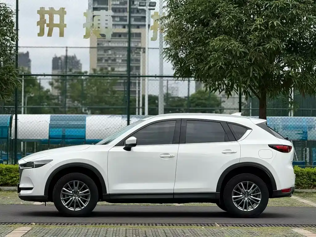 Mazda CX-5 2.0 L Auto 2 WD Smart Supreme