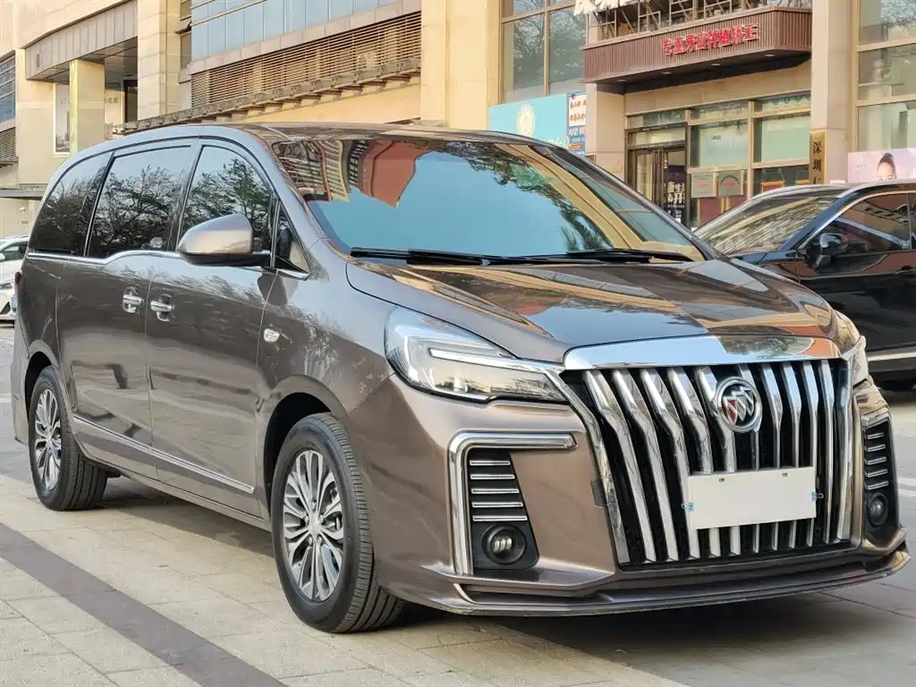 Buick GL8 Land Official Cabin 652 T Smart Luxury