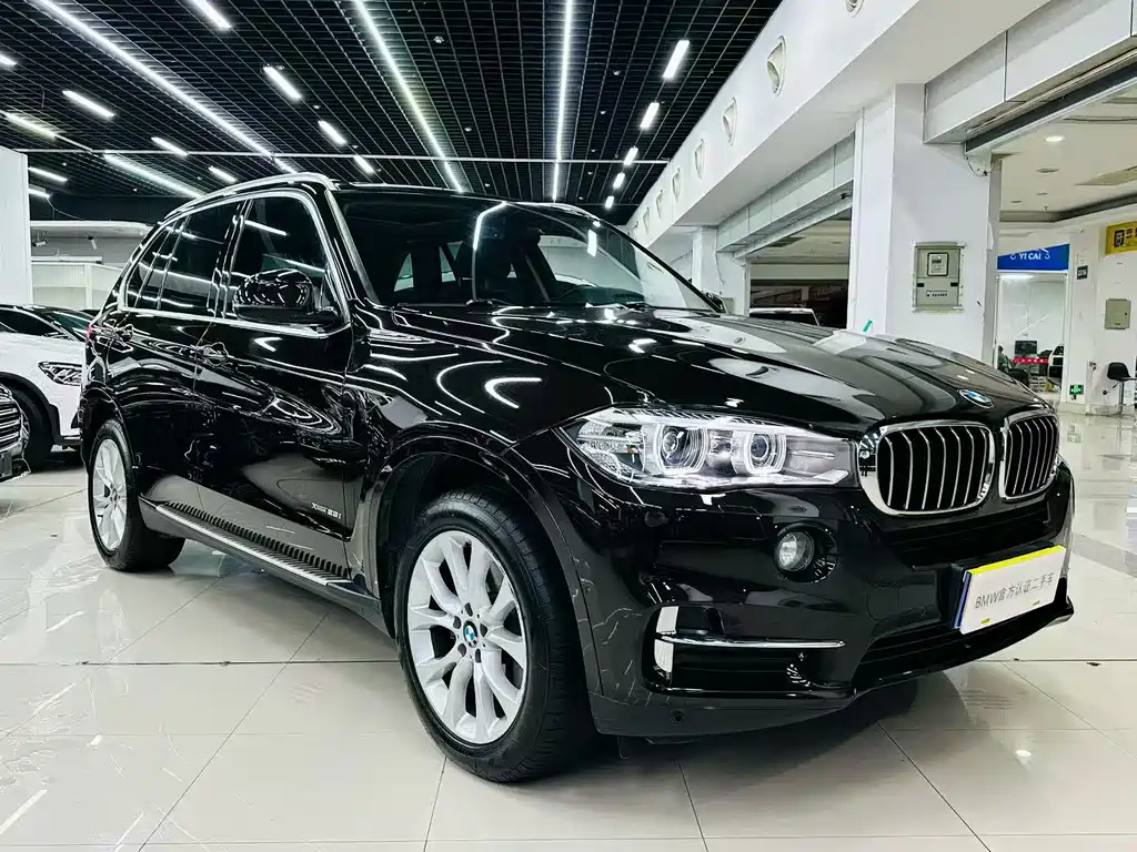 BMW X5 (Import) xDrive28 i