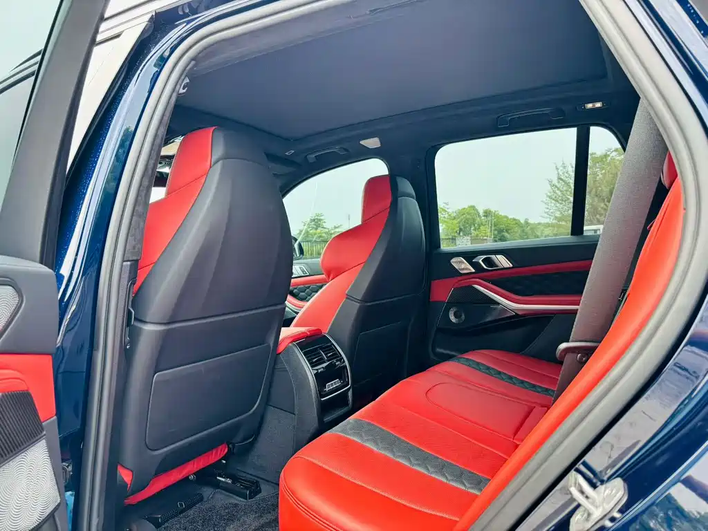 BMW X5 M
