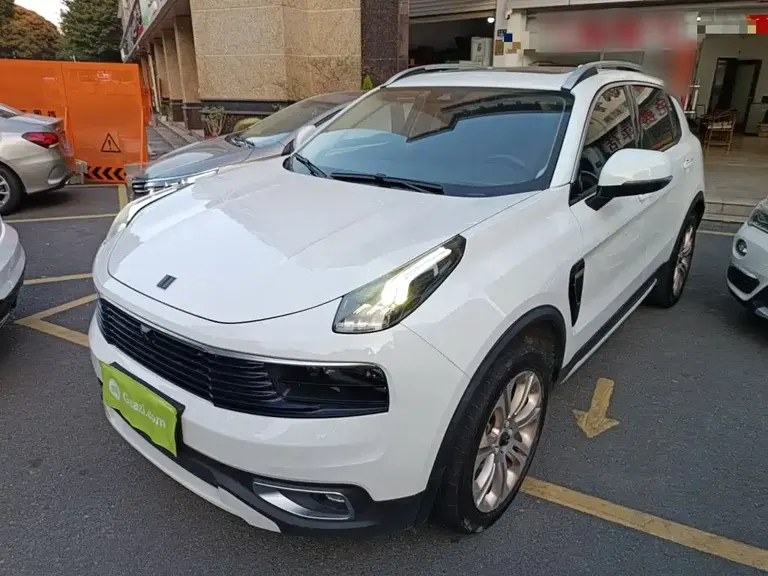 Lynk & Co 01 2.0 T 2 WD Pro CN-V