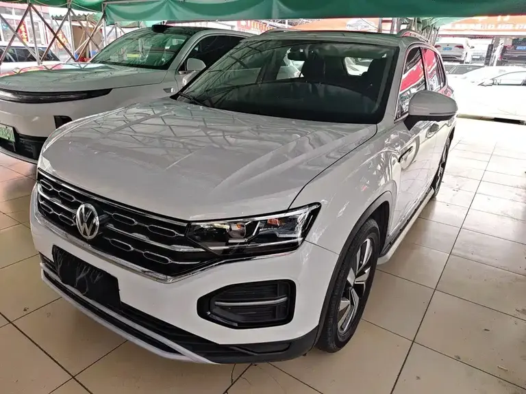 Volkswagen Tayron 330 TSI 2 WD Luxury Connected