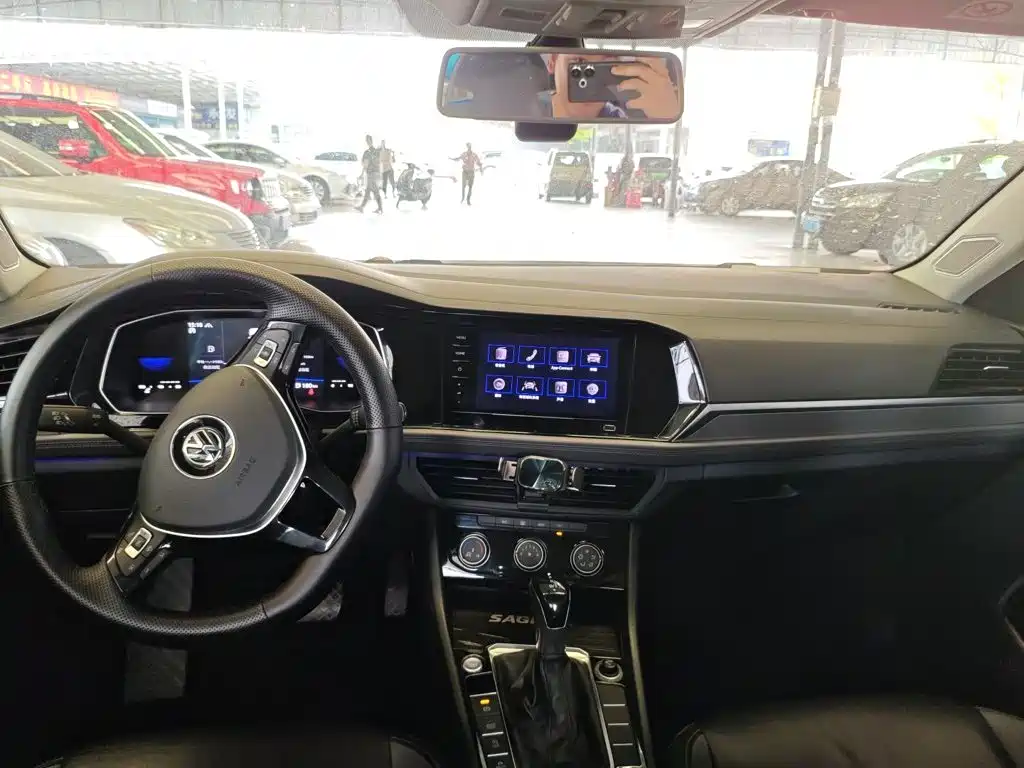 Sagitar 280 TSI DSG Comfort Connected