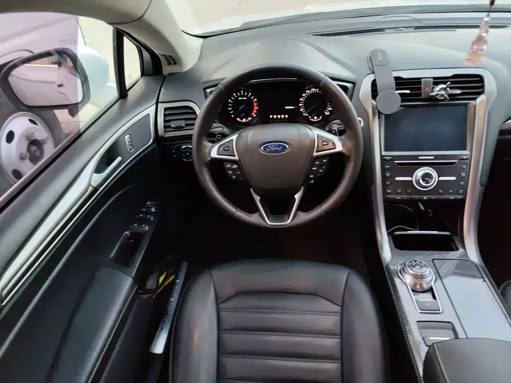 Mondeo EcoBoost 200 Smart Control Fashion CN-VI