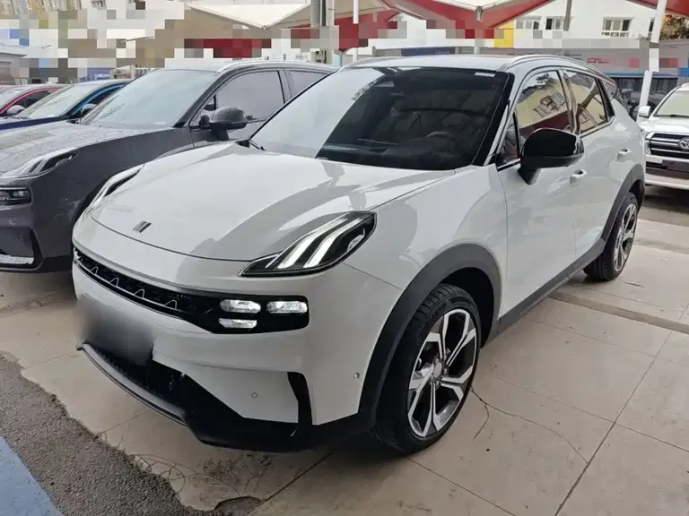 Lynk & Co 06 Remix 1.5 T Power Halo