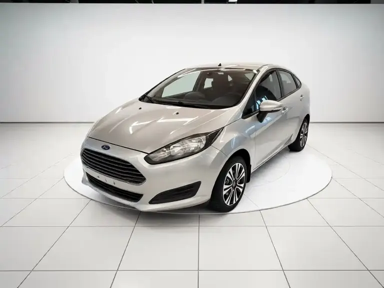 Ford Fiesta Sedan 1.5 L Manual Style