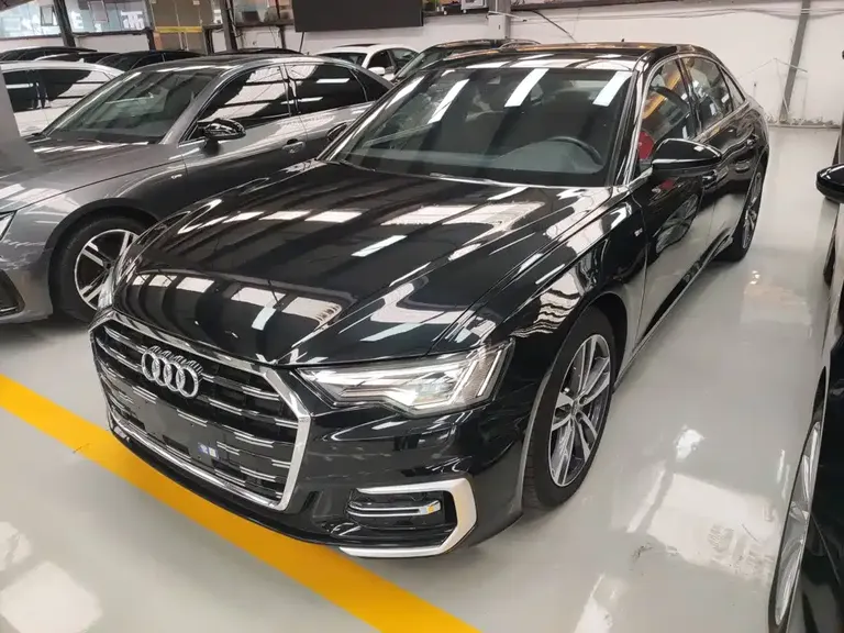 Audi A6 L 40 TFSI Luxury Dynamic