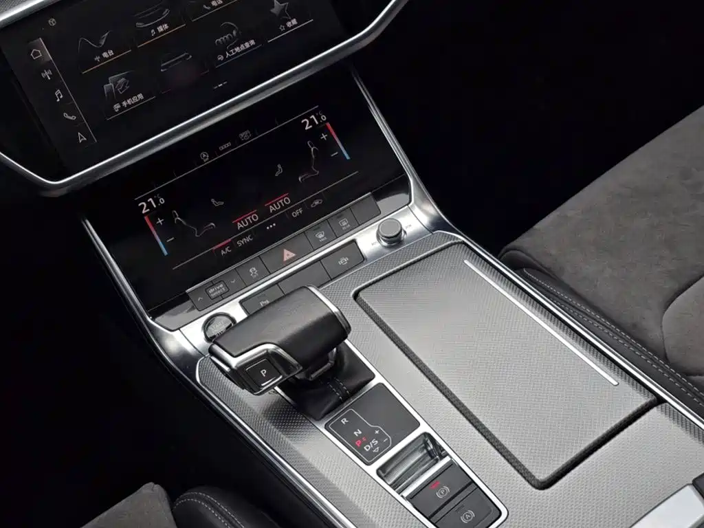 Audi A6 L 40 TFSI Luxury Dynamic