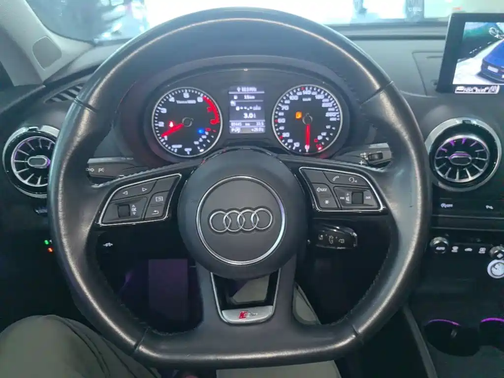 Audi A3 30 Anniversary Limousine 35 TFSI Sport
