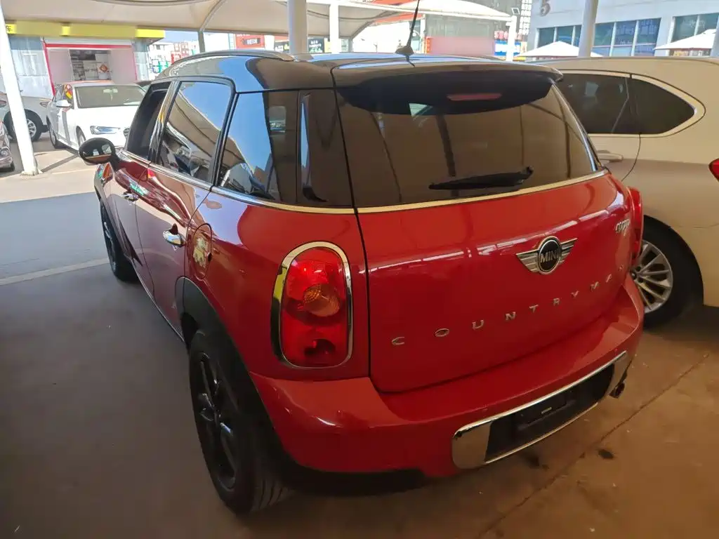 MINI COUNTRYMAN 1.6 L COOPER Fun
