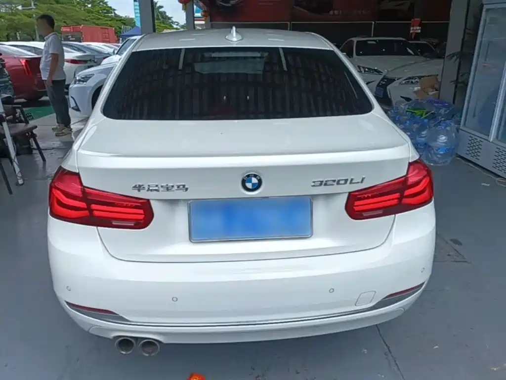 BMW 3 Series 320 Li Fashion