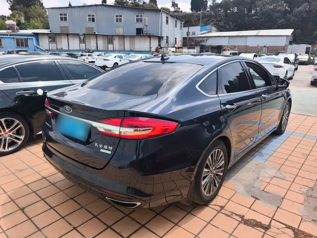 Mondeo EcoBoost 180 Luxury