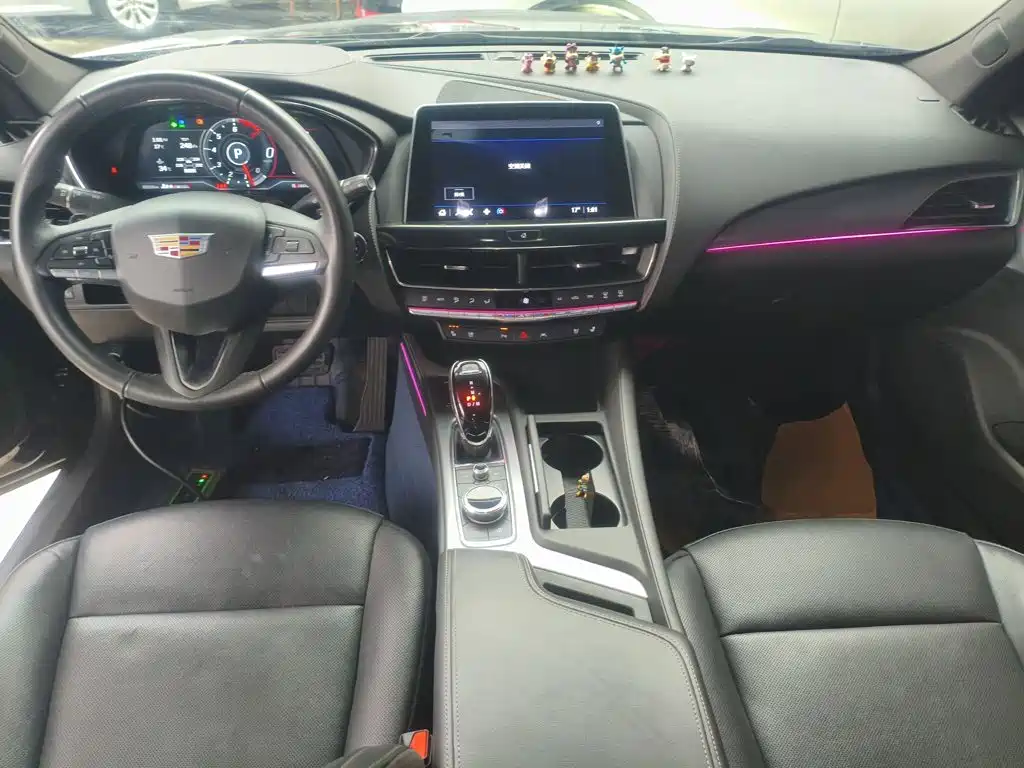 Cadillac CT5 28 T Luxury (Standard)