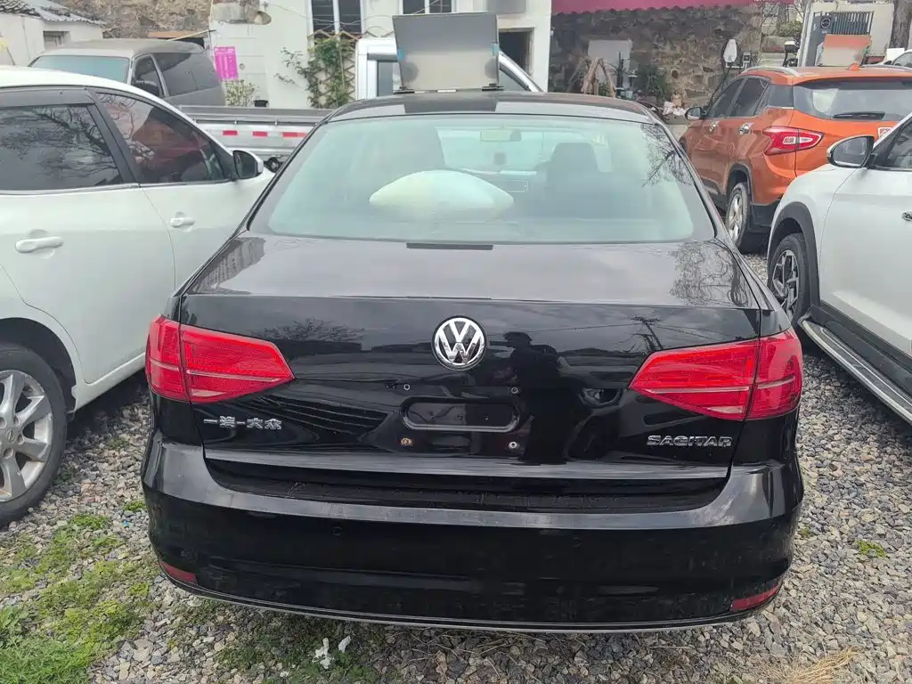 Sagitar 1.6 L Auto Comfort