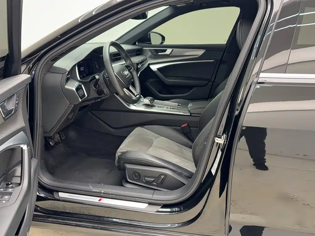 Audi A6 L 40 TFSI Luxury Dynamic