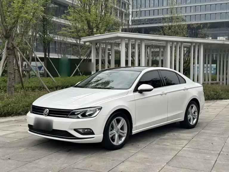 Volkswagen Lamando 280 TSI DSG Comfort
